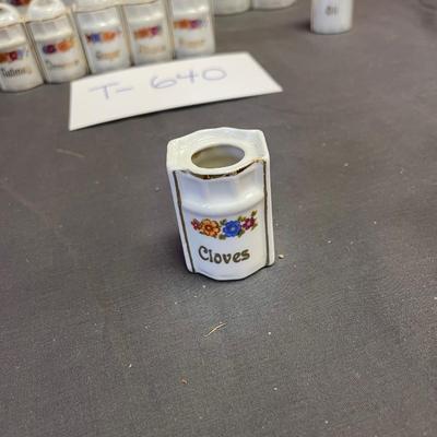Made in Germany spice containers