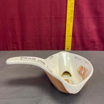 Gravy boat