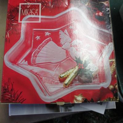 Mikasa Christmas Bowl
