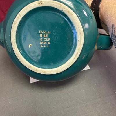 Vintage Hall New York teapot-6 cup