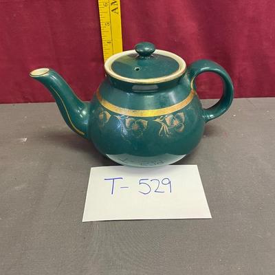 Vintage Hall New York teapot-6 cup