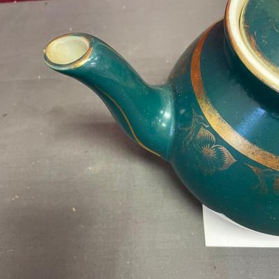 Vintage Hall New York teapot-6 cup