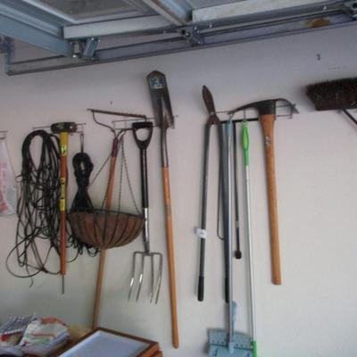 Yard Tools-Sledgehammer