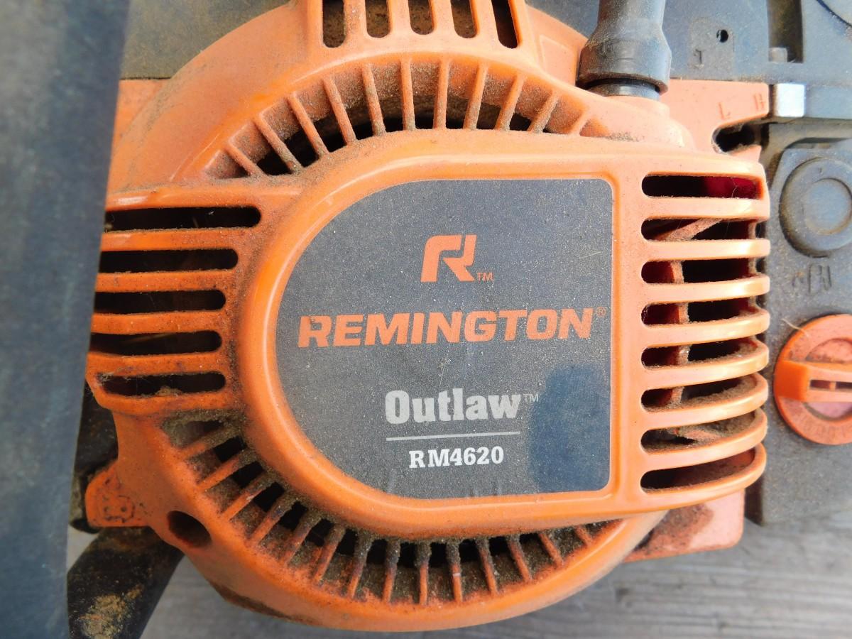 LOT 426 REMINGTON "OUTLAW" 20" CHAINSAW