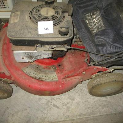 Snapper Mower w/Bag