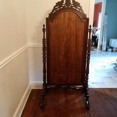 Tall ornately carved wooden cheval mirror in mahogany finish READ DETAILS