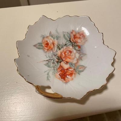 Merit China Leaf Shaped Dish