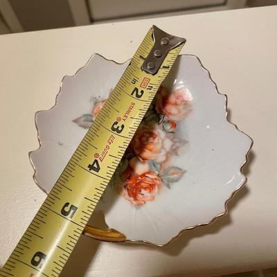 Merit China Leaf Shaped Dish