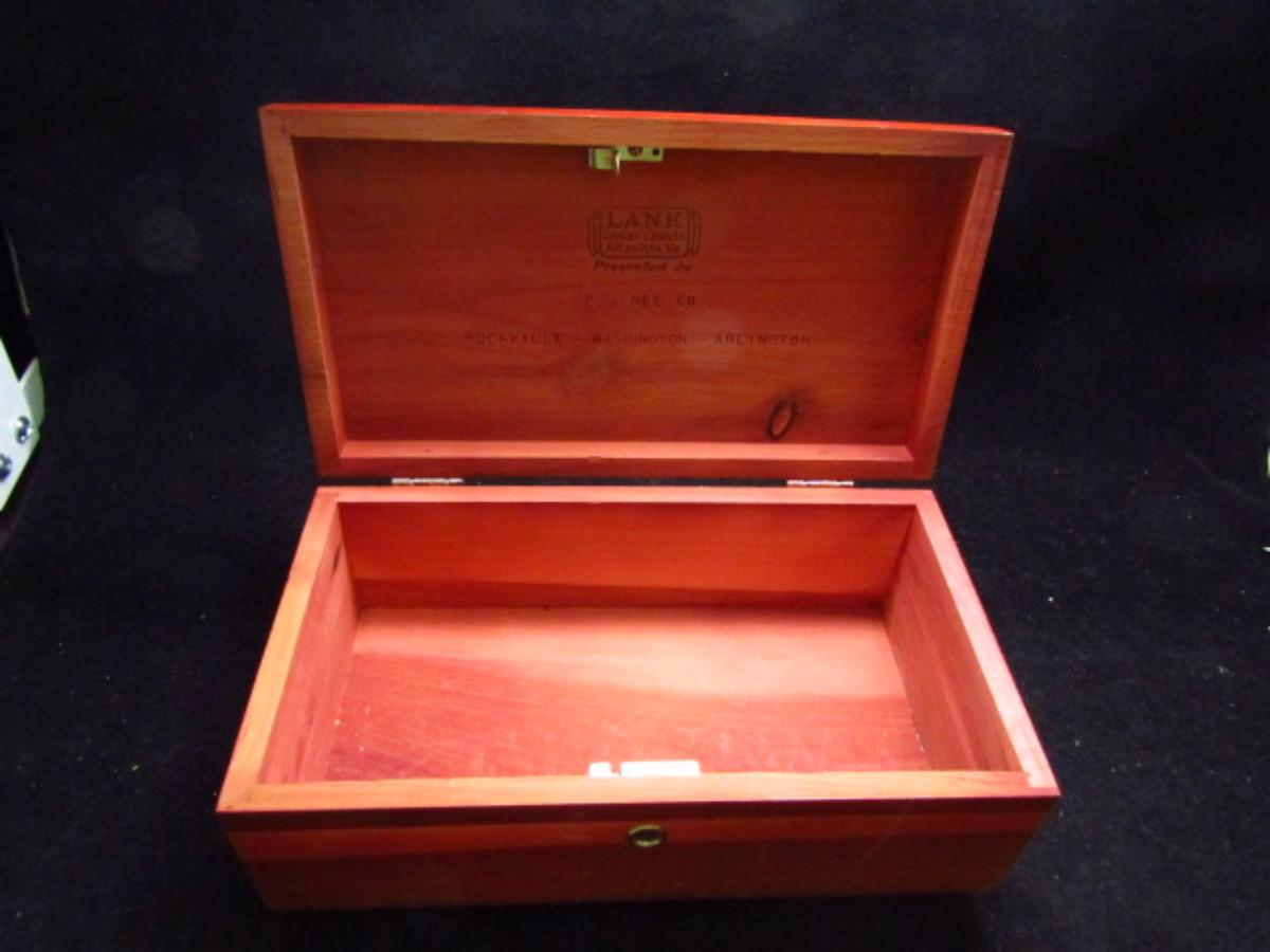 small-lane-cedar-storage-box-approx-9-x-5-x-3-1-2-562
