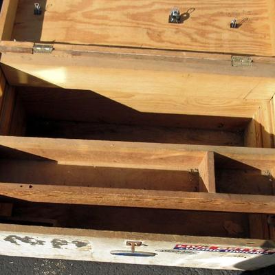 Large Old Wood Toolbox With Tray, 16" x 19" x 30"