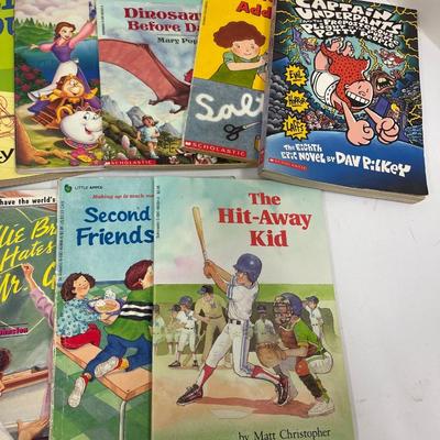 Book Lot - 8 Children's Kids Early Reader Chapter books