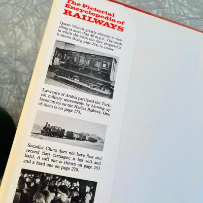 Book - Pictoral Encyclopedia of Railways