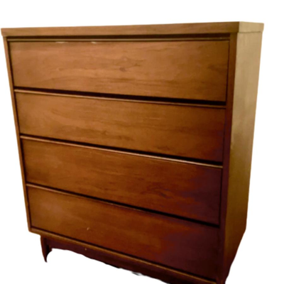 MCM Danish Modern Teak Dresser by Leslie Diamond for Conant Ball  Modernmates