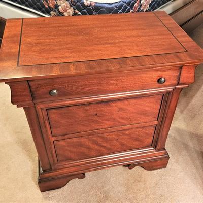 Lot #87  Mahogany Finish Contemporary Nighstand