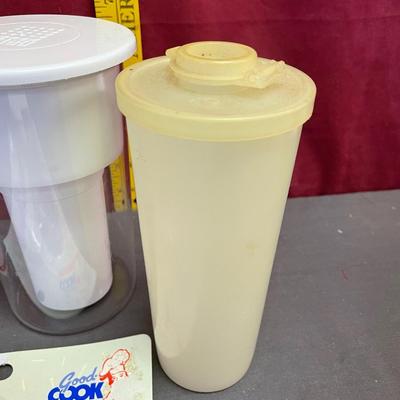 Plastic assortment