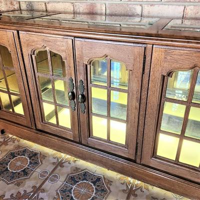 Lot #99 Lighted Curio Console Cabinet