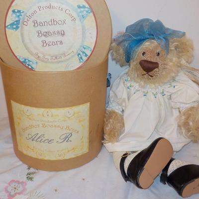 " Band Box Boassy Bears Alice R. " Mfg Delton Products Corp.