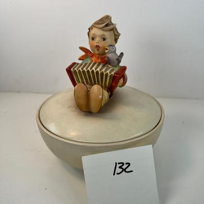 Large Vintage Hummel Goebel Porcelain â€œLetâ€™s Singâ€ Trinket Box Accordion Player