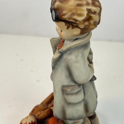 Vintage Goebel Hummel â€œDoctorâ€ Porcelain Figurine #127 West Germany 6