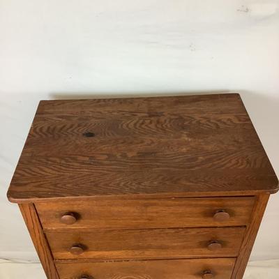 Lot. 6076 Vintage Five Drawer Oak Dresser