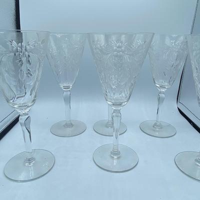 8 large Antique HAWKES 7.5â€ Wine Glasses / Water Stems AVALON