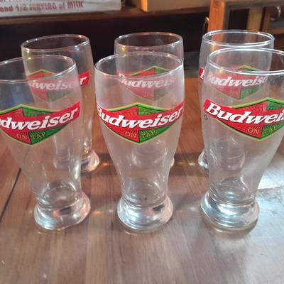 LOT 90 BUDWEISER ON TAP TALL BEER GLASSES
