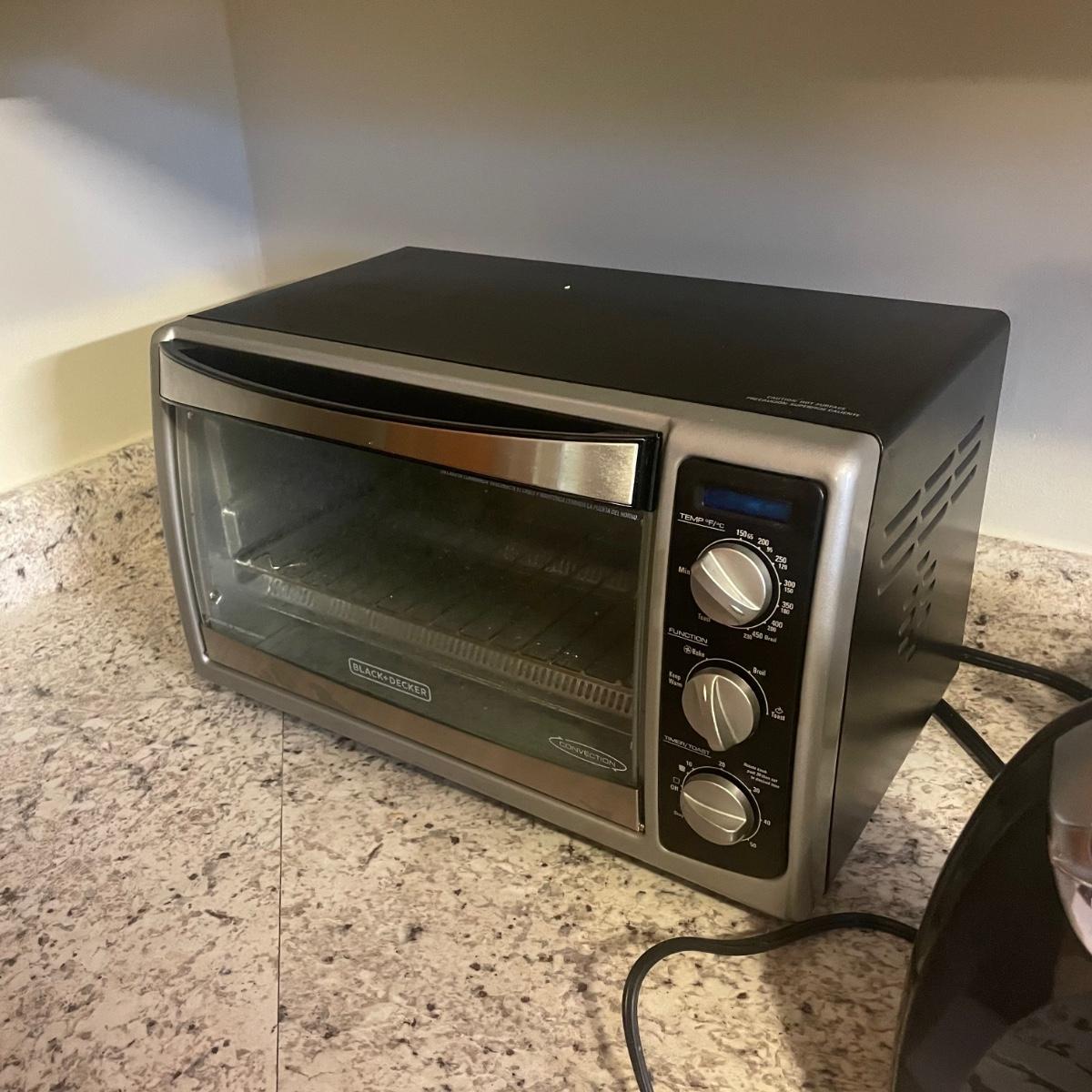 Black + Decker Countertop Oven, NIB Waffle Baker & Hamilton Beach