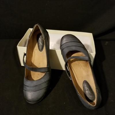 Women's Shoes & Slippers (B3C-JS)