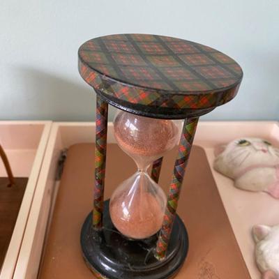 Vintage Scotch Plaid Hourglass / Sandglass