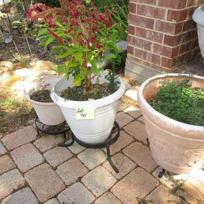 3 Plastic Flower Pots and Stands