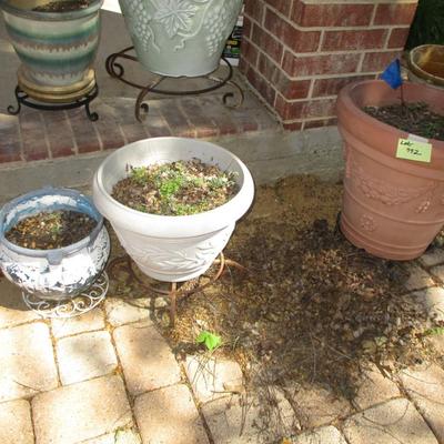 3 Flower Pots