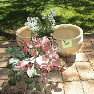 3 Matching Tan Ceramic Planters