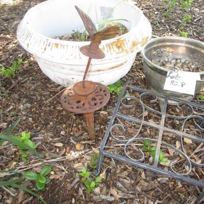 Flower Pots/Watering Can