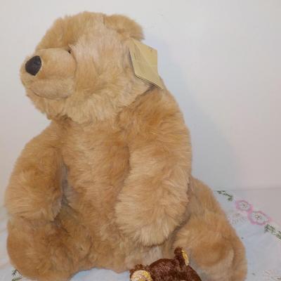 West Cliff Collections and Kelly Toy Bears.