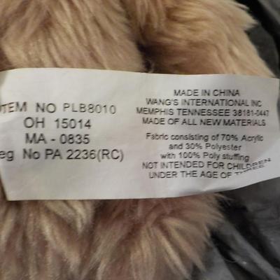 3 Stunning 8 in. Bears/ 1985 Gund and Wangs.
