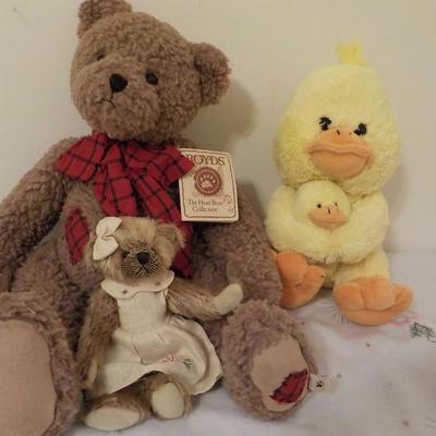 Head Bean Collection " Brodie and Miss Bear Plus Momma Duckie & Baby.