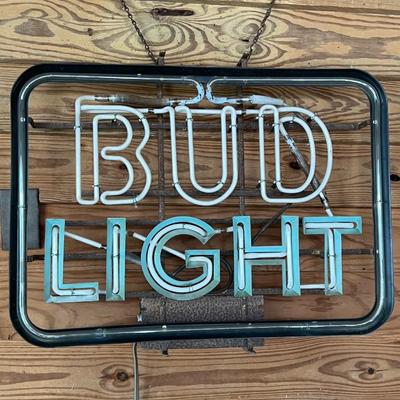 BUD LIGHT ~ Working Neon Sign