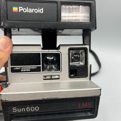 Retro Polaroid Sun 600 LMS Photo Camera