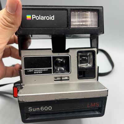 Retro Polaroid Sun 600 LMS Photo Camera