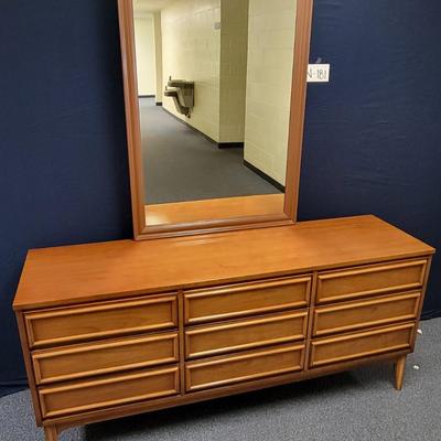 9 Drawer Maple Dresser with Mirror