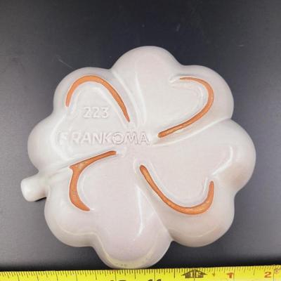 FANTASTIC FRANKOMA CLOVERLEAF DECORTIVE PIECE