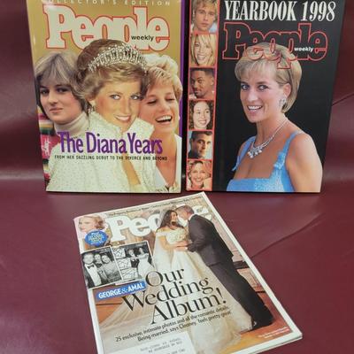 PEOPLE Magazine Lot