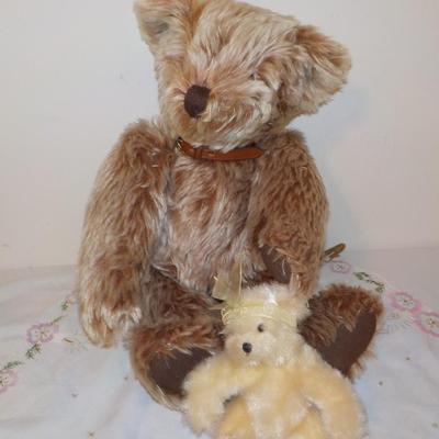 Canterbury Bears large limited bear and baby.