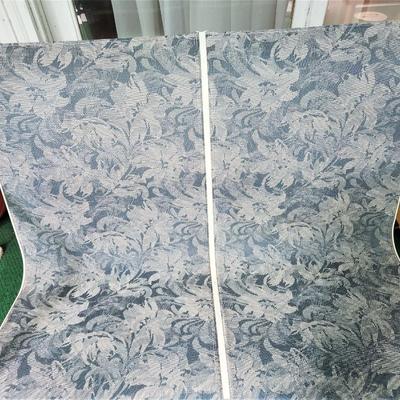 Lot #140  Outdoor/Patio Glider - good condition