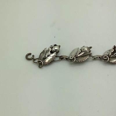 6330 Vintage Sterling Silver Flower Link Bracelet