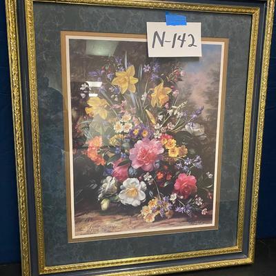 23 1/2â€ x 27 1/2â€ Picture