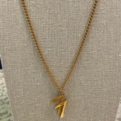 Avon Necklace