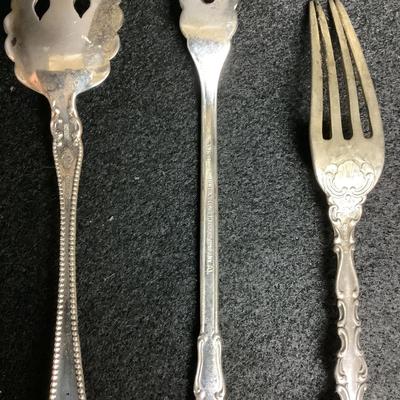 6335 Assorted Sterling Flatware Cocktail Fork/2 Sterling Handled Cheese Servers/Oyster Fork/Spoons & Fork