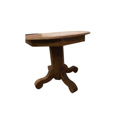 Lot. 6290. Round Oak Table with 4 Chairs