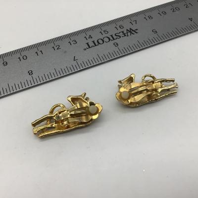 Vintage Giraffe Clip on Earrings